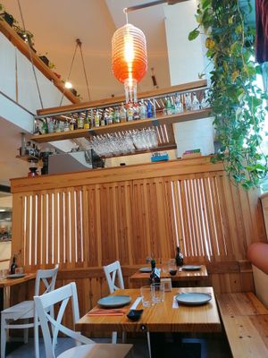 Inside at TOFU Girona in Girona