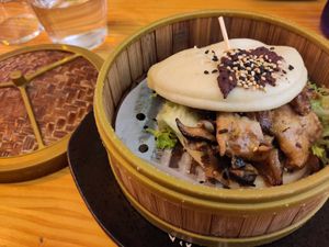  at TOFU Girona in Girona