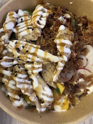 Heura poke bowl  at TOFU Girona in Girona