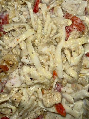 Fettuccine Alfredo   at Razzi's Pizzeria - Greenwood Ave in Seattle