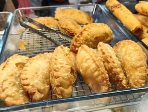 Curry puff at Uniquely Vegetarian 优素 in Central Singapore
