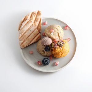 Fake ice cream made of chestnut and pumpkin dips at A Parva in A Coruna