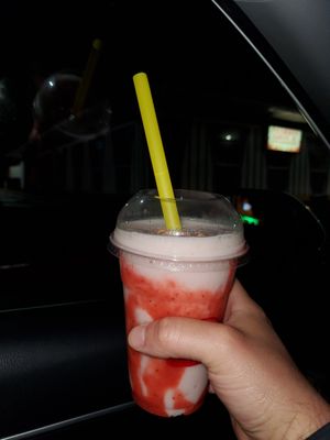 Statwberry shake at Romeo's Vegan Burgers in Charlotte