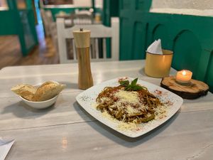 Veggie pasta, mix of vegetables and mushrooms, sautéed and flavored with olive oil, served with oregano bread and Parmesan cheese. at Serendipia Encuentro in Salento