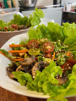 Greek salad,
cucumber, tomato, olives, carrot, red onion, avocado, coriandes, olive oil, mozzarella cheese. Dressed with balsamic reduction. Served with pita bread. at Serendipia Encuentro in Salento
