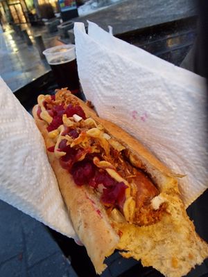 Too keen to try it before taking the photo! Vegan beer (bayer) also available  #Veganuary at Raketten Bar & Pølse in Tromsoe