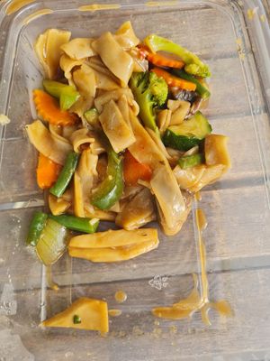 Pad ki mao at Chokdee in Motueka