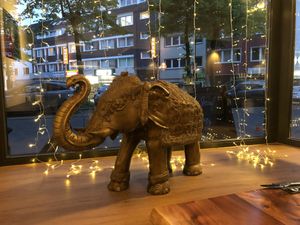 Blick von innen / view from inside  at Bhasin Restaurant in Cologne