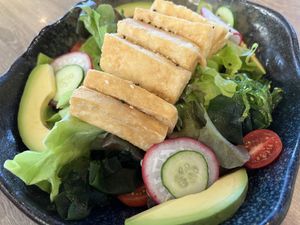 Fried tofu salad with avocado and seaweed  at Zen - Plearnary Mall in Bangkok
