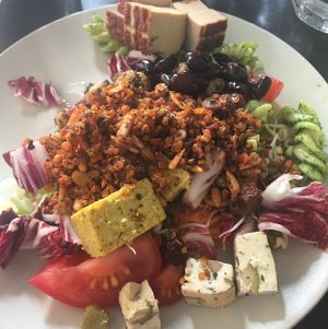 buffet lunch plate at Kao's in Malmo