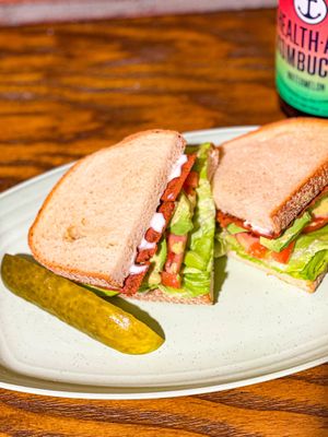 Chipotle Avocado BLT #Veganuary at Café Full Cup in Pittsfield