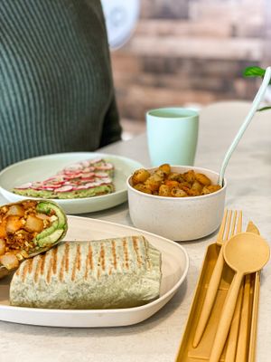 Our cafe uses tableware made from wheat straw 🌾 a Eco Friendly and reusable material 🌎 and if it ever ends up in a landfill tills decompose in just a few months!   at Café Full Cup in Pittsfield