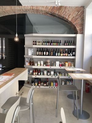 Things to buy   at Vegami in Como