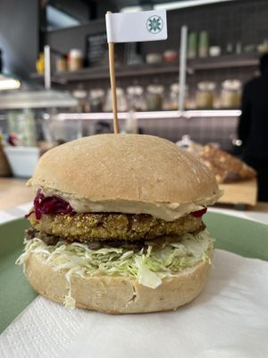 Van Gogh burger  at Vegami in Como