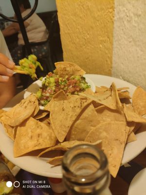 the totopos were dry... at El Cafecito in Puerto Escondido