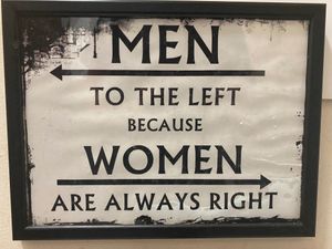 Bathroom decor at VegANGELov  in Belgrade