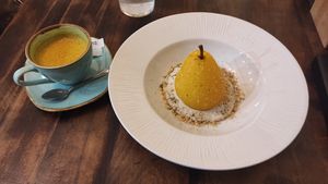 Pear at VegANGELov  in Belgrade