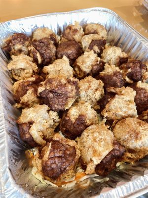 OmniPork balls wrapped and fried with crispy tofu skin  at Thai Thai Restaurant 泰泰 in Kowloon