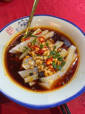 Sichuan Style Cold Noodle Strips at River 川之源 in Hong Kong Island