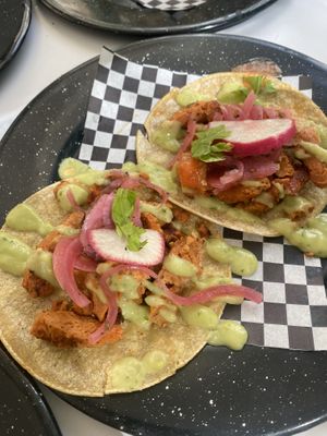 Cochinita  at Taquería La Lupe Alameda in Sevilla