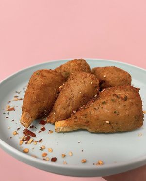 Wings at Black Radish Grocer DTSP in St Petersburg