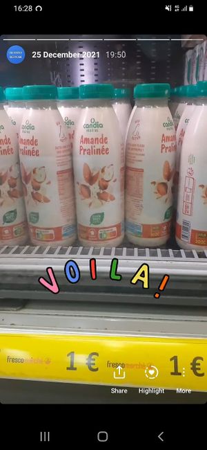 Un aperçu de ce que vous pouvez trouver dans ce supermarché at Fresco Marché. in Clichy