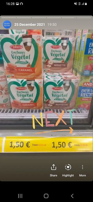 Vous trouverez très souvent des marques végétales dans le frigo at Fresco Marché. in Clichy