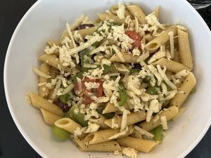 Veggie pasta  at Jolie Lounge & Café in Aekaeslompolo