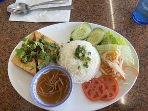 Lemongrass Tofu, also came with a small soup  at Thuong An lac in Honolulu