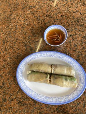 Fresh rolls  at Thuong An lac in Honolulu