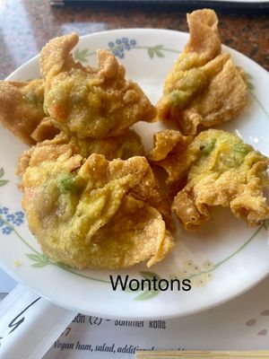 Yummy appetizers   at Thuong An lac in Honolulu