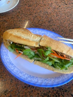 Banh mi at Thuong An lac in Honolulu