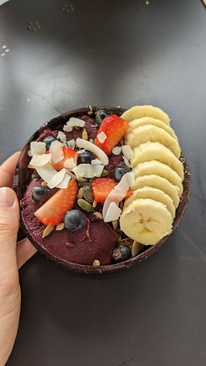 Acai bowl at Ananás Brunch in Sevilla