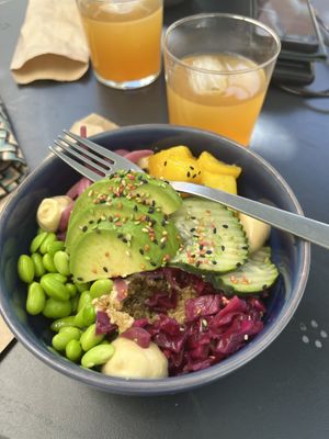 Vegan bowl  at Ananás Brunch in Sevilla