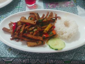 Lomo saltado in vegan version at El Eden in Tarapoto