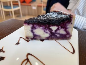 Blueberry cheesecake   at LN Fortunate Coffee in Shanghai