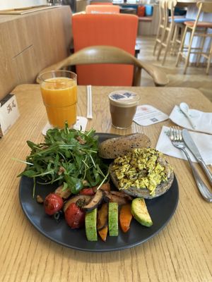   at LN Fortunate Coffee in Shanghai