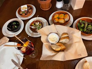  at El Saloon in Gran Canaria