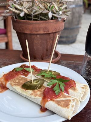 Vegan chicken wraps with corn and salsa  at El Saloon in Gran Canaria