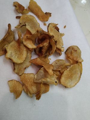 Chips di tapinambour at Bistrò Popolare in Brescia