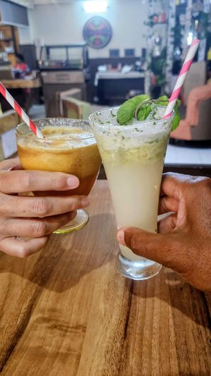  at Shlomo in Grand Baie