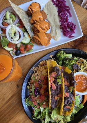 Chicana vegana y falafel   at El Huerto in Santiago