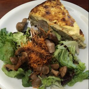 Tarta de Alcachofas  at El Huerto in Santiago