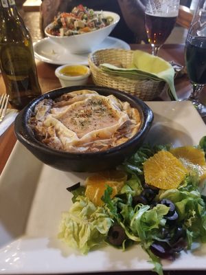 Pastel de masa filo relleno de champis at El Huerto in Santiago