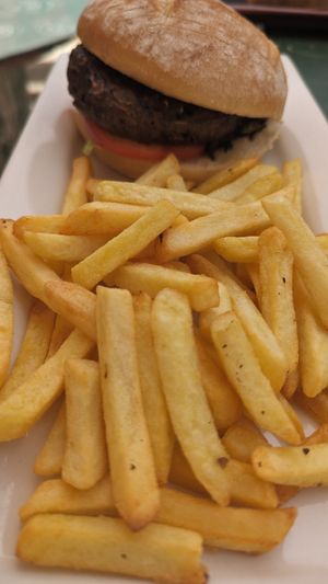  at Coffee Circus Joy in Marsalforn