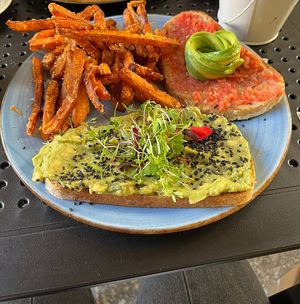Avo toast  at Brunchit in Malaga