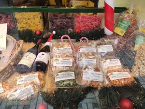 Snacks at Καρπών Αγορά in Edessa