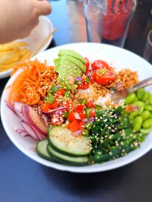 Vegan poke bowl at Perro Sin Rabo in Tenerife