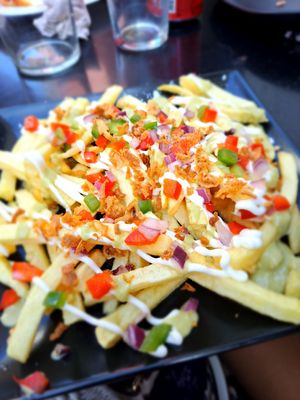 Vegan loaded fries at Perro Sin Rabo in Tenerife