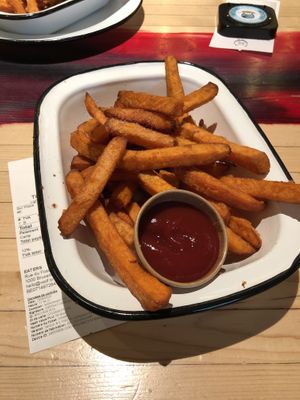   at Wolf Sharing Food Market in Brussels